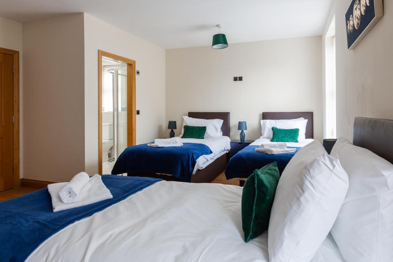 Albert - 5 Bedrooms Sleeps 11 Parking Wi-Fi Contractors Preston  Exterior foto